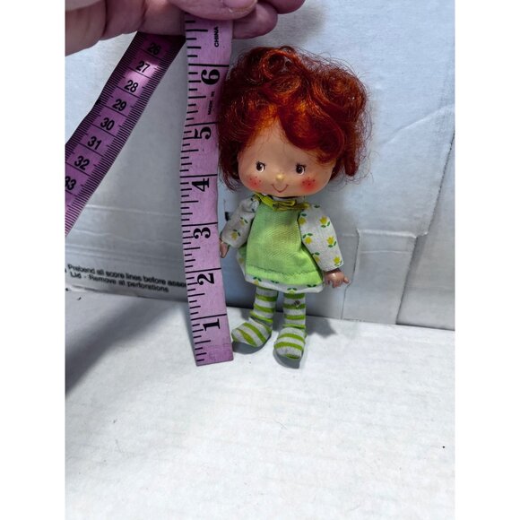 Cafe Ole Doll Strawberry Shortcake Apple Dumpling Doll - Picture 5 of 6